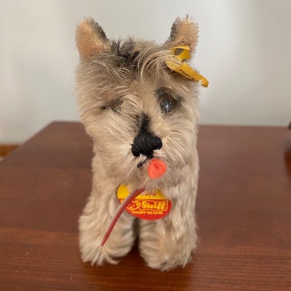 Vintage Tessie the Stieff doggie - Picture 1 of 10